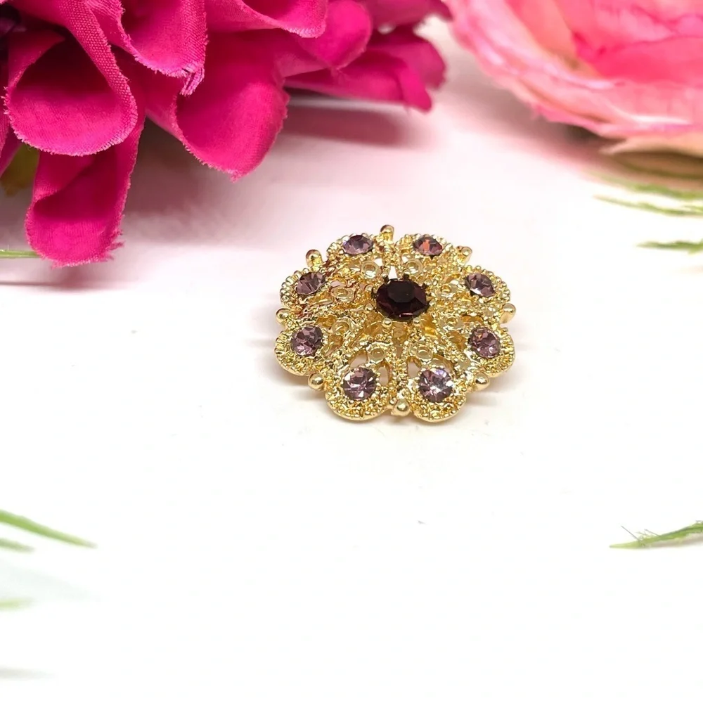 NEW⚜️Plum Crystal Cluster Embellished Brooch
